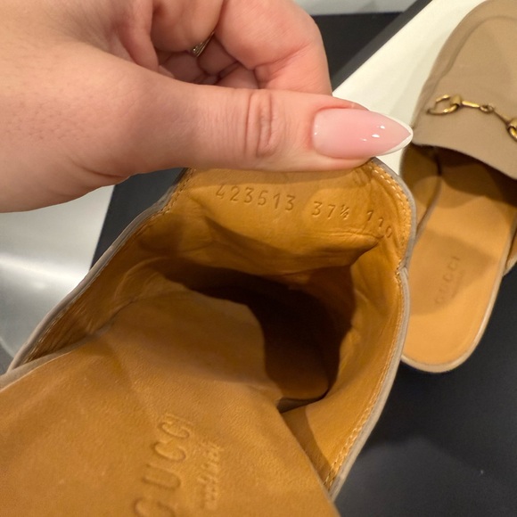 Gucci Princetown Mules Sz 37.5 in Mud Taupe Leather - EUC - Picture 5 of 6